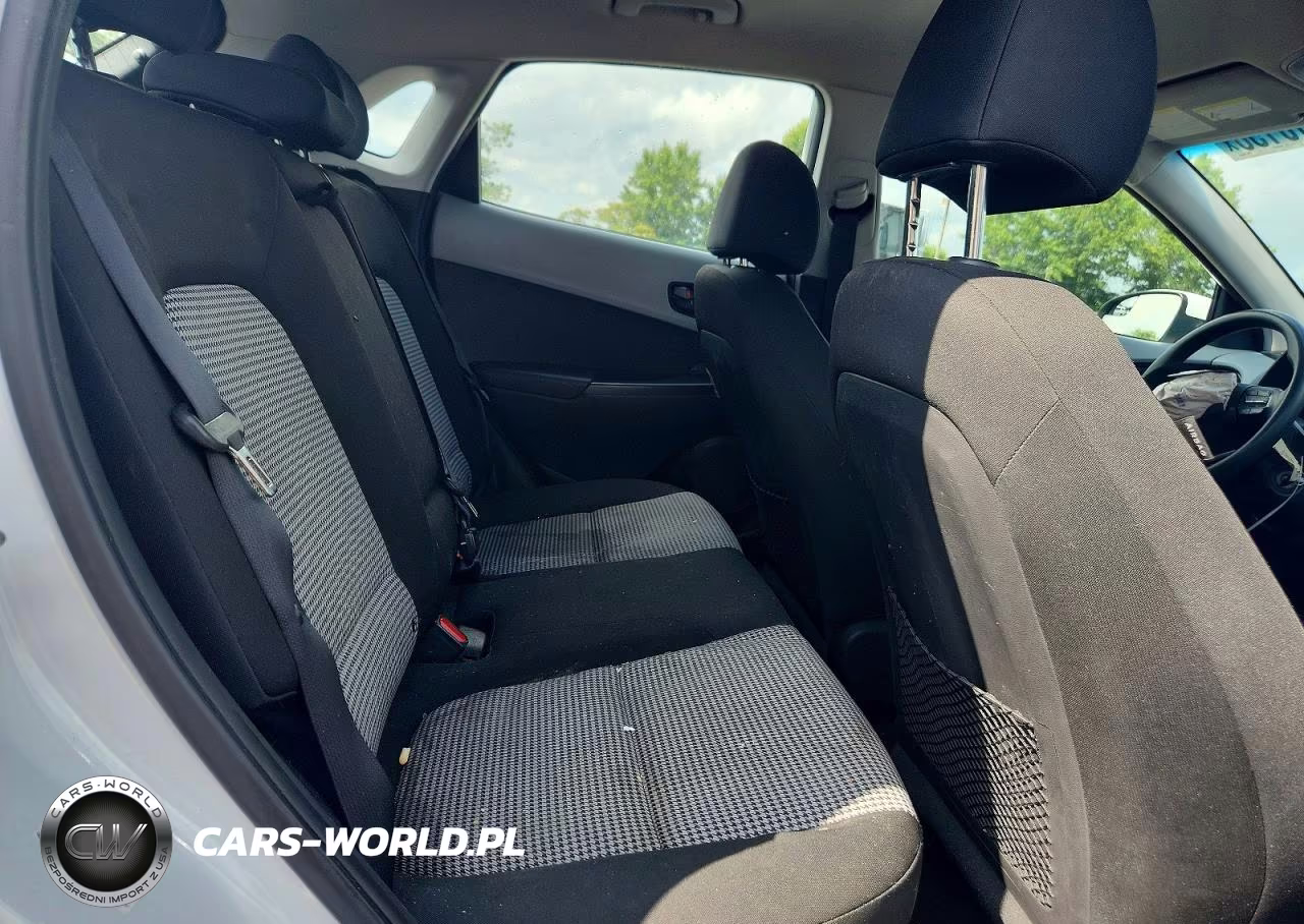 2021 Hyundai Kona Se VIN:KM8K12AA3MU658530 - 10