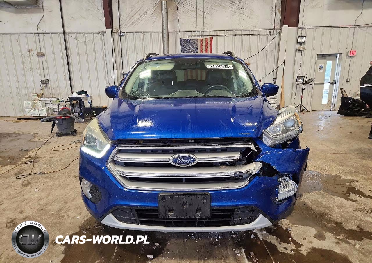 2017 Ford Escape Se VIN:1FMCU9G92HUB78700 - 5