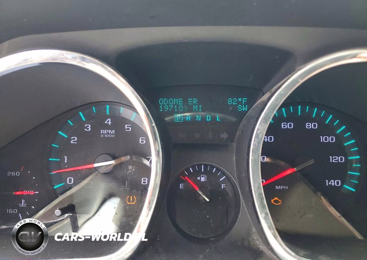 2009 Chevrolet Traverse Lt VIN:1GNEV23DX9S123718 - 9