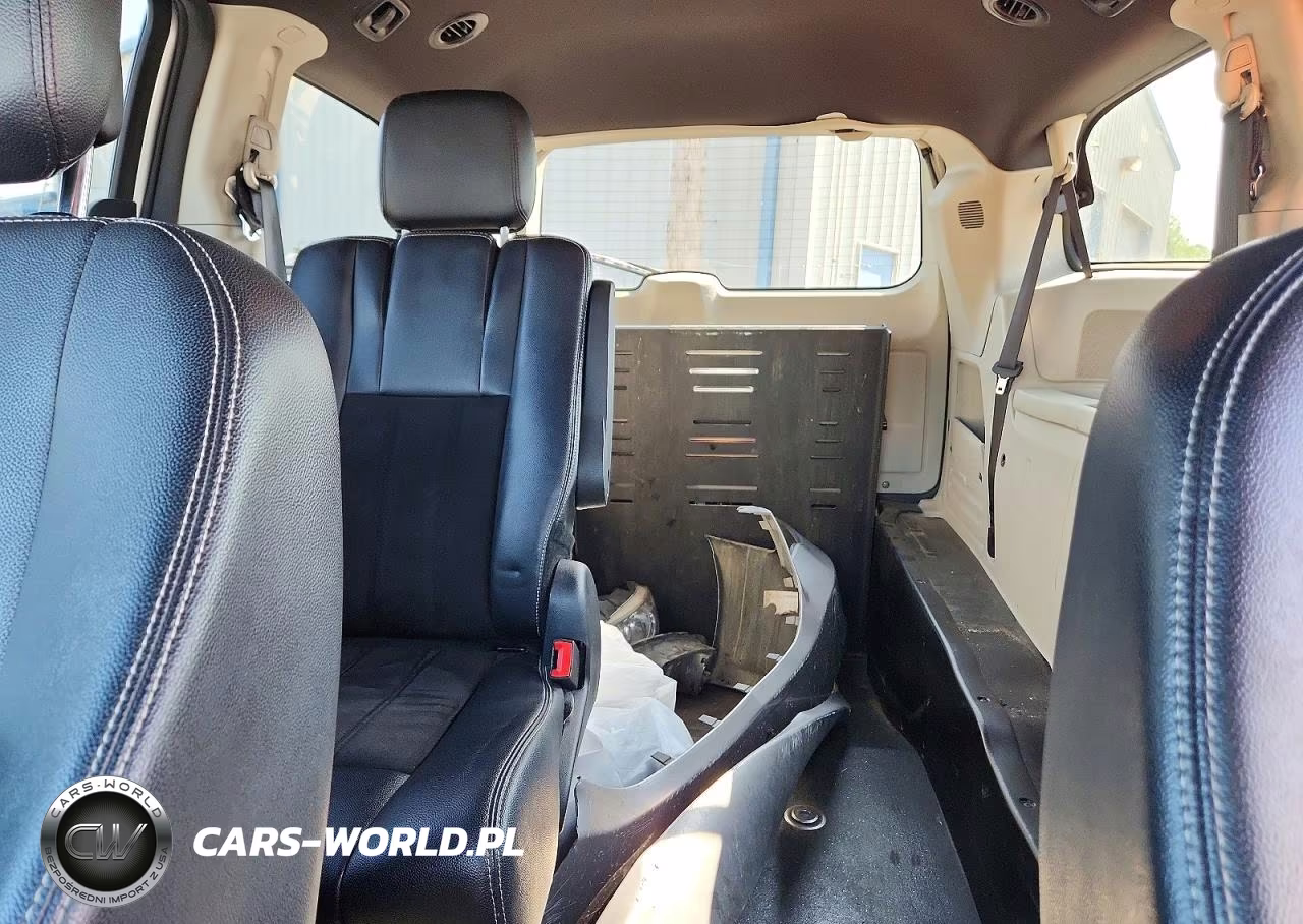 2016 Dodge Grand Caravan Sxt VIN:2C4RDGCG2LR160159 - 10