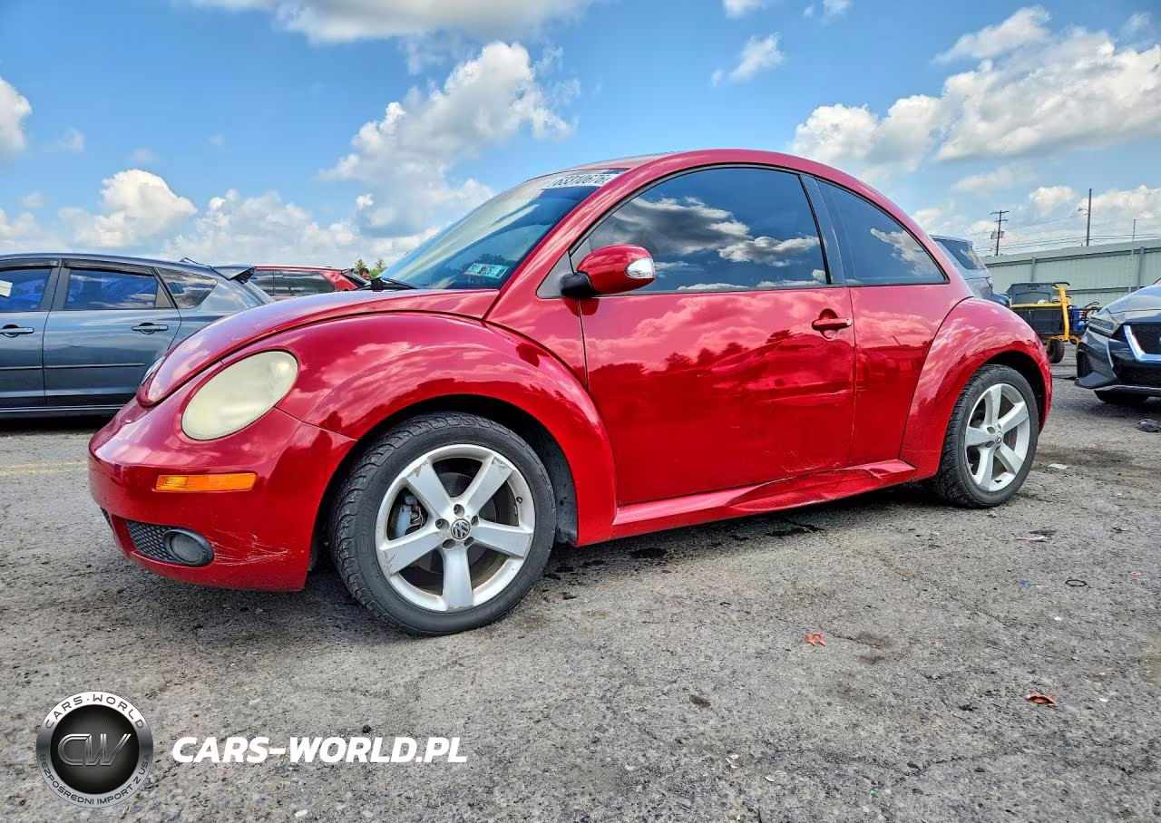 2006 Volkswagen New Beetle 2.5L Option Package 2
