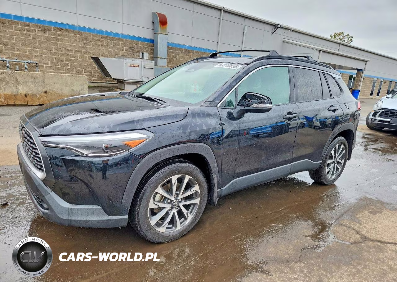 2024 Toyota Corolla Cross Xle VIN:7MUDAABG4RV113433 - 1