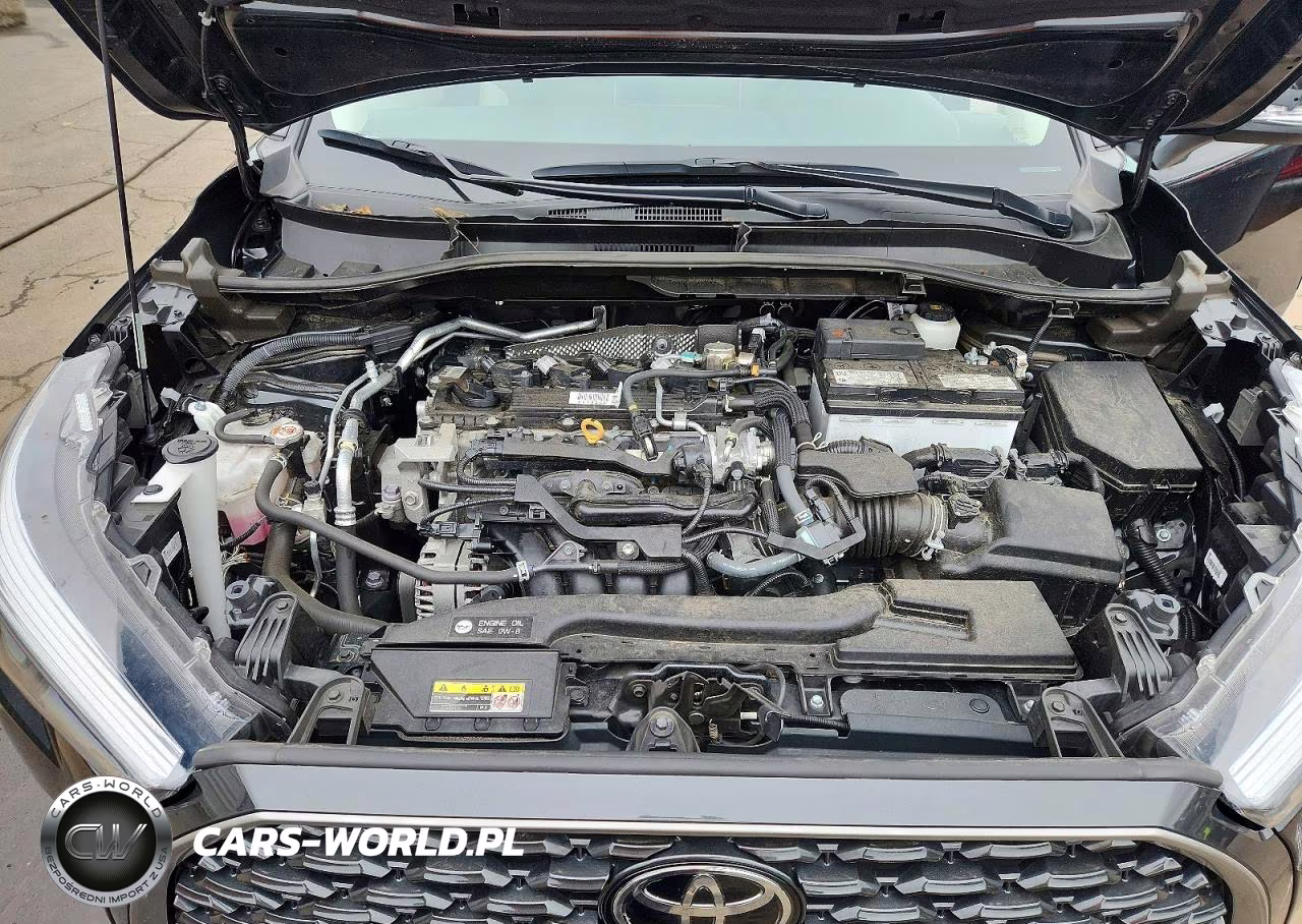 2024 Toyota Corolla Cross Xle VIN:7MUDAABG4RV113433 - 12