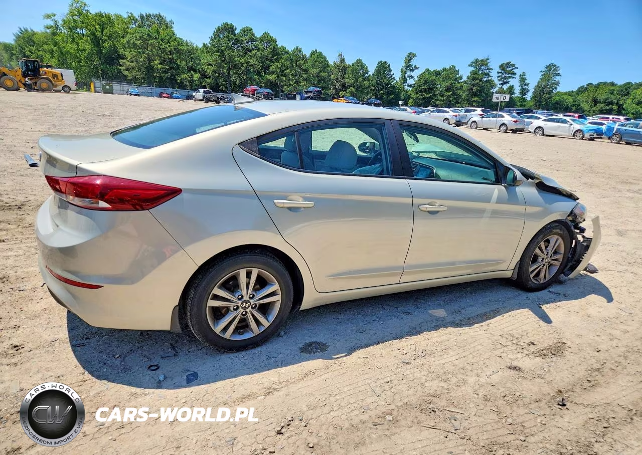 2018 Hyundai Elantra Sel VIN:KMHD84LF5JU471603 - 3