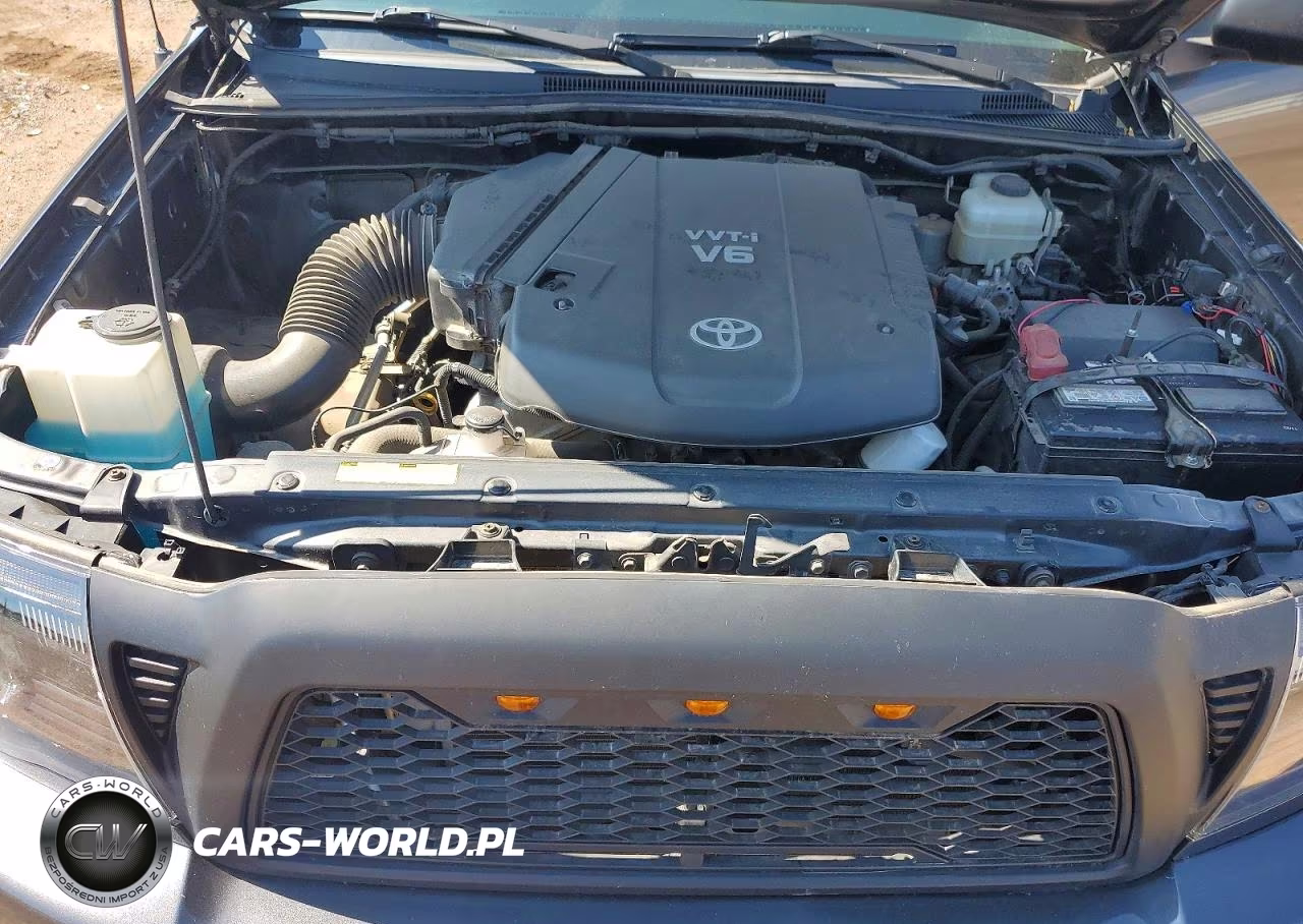 2011 Toyota Tacoma V6 VIN:3TMLU4EN9BM078323 - 11