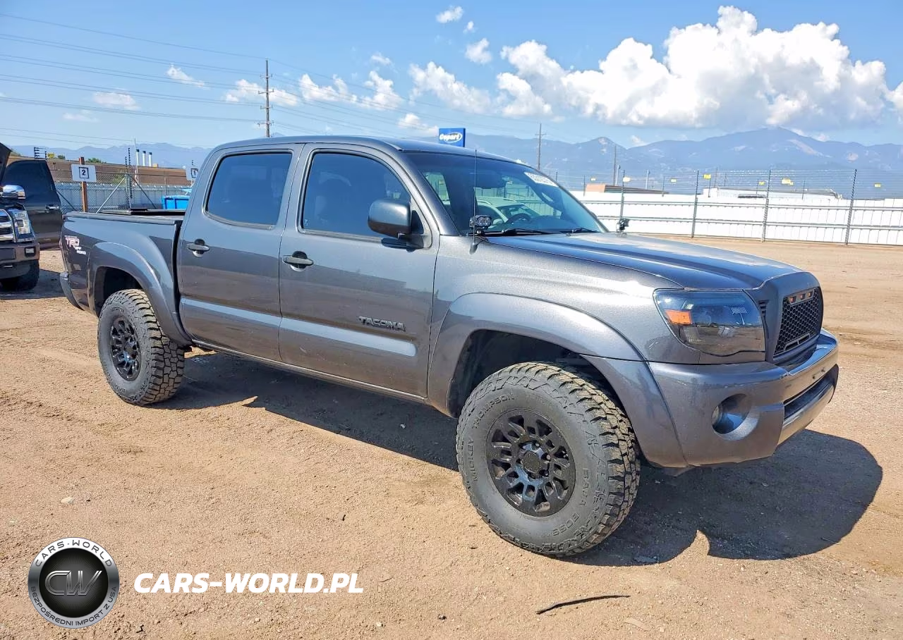 2011 Toyota Tacoma V6 VIN:3TMLU4EN9BM078323 - 4