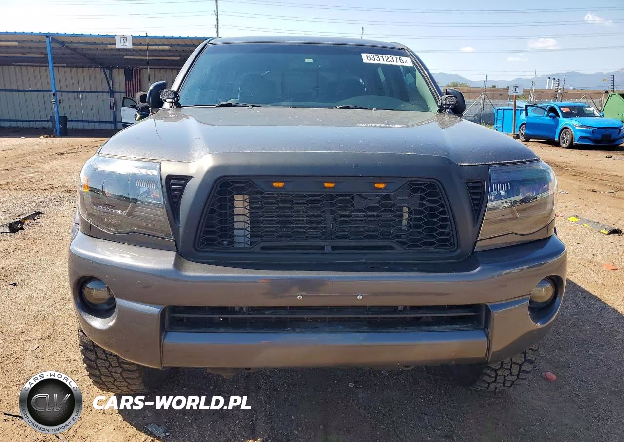 2011 Toyota Tacoma V6 VIN:3TMLU4EN9BM078323 - 5