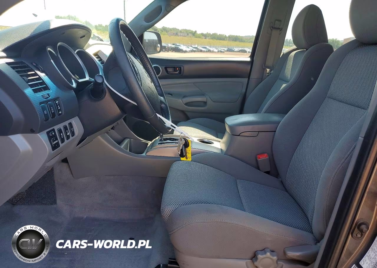 2011 Toyota Tacoma V6 VIN:3TMLU4EN9BM078323 - 7