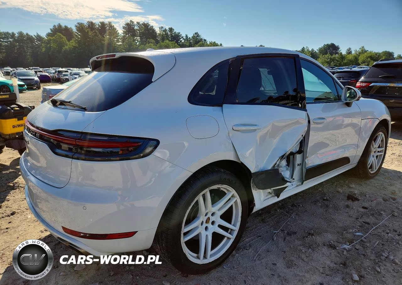 2020 Porsche Macan S VIN:WP1AB2A54LLB37089 - 3