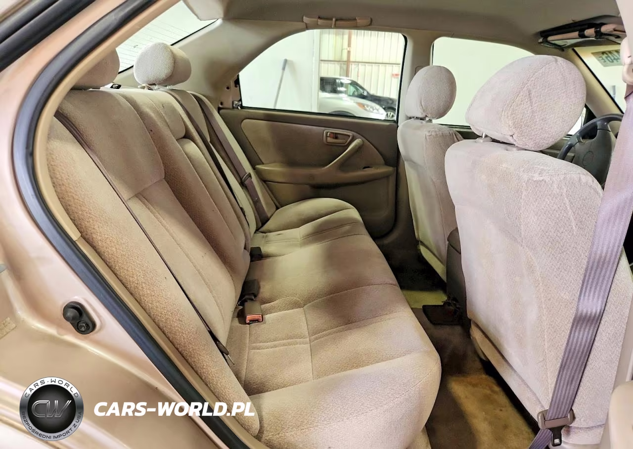 2001 Toyota Camry Le VIN:4T1BG22K11U104291 - 10