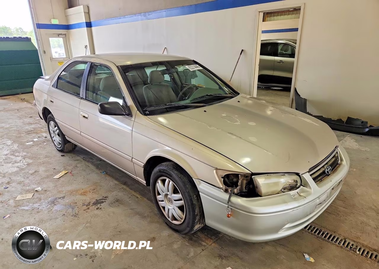 2001 Toyota Camry Le VIN:4T1BG22K11U104291 - 4