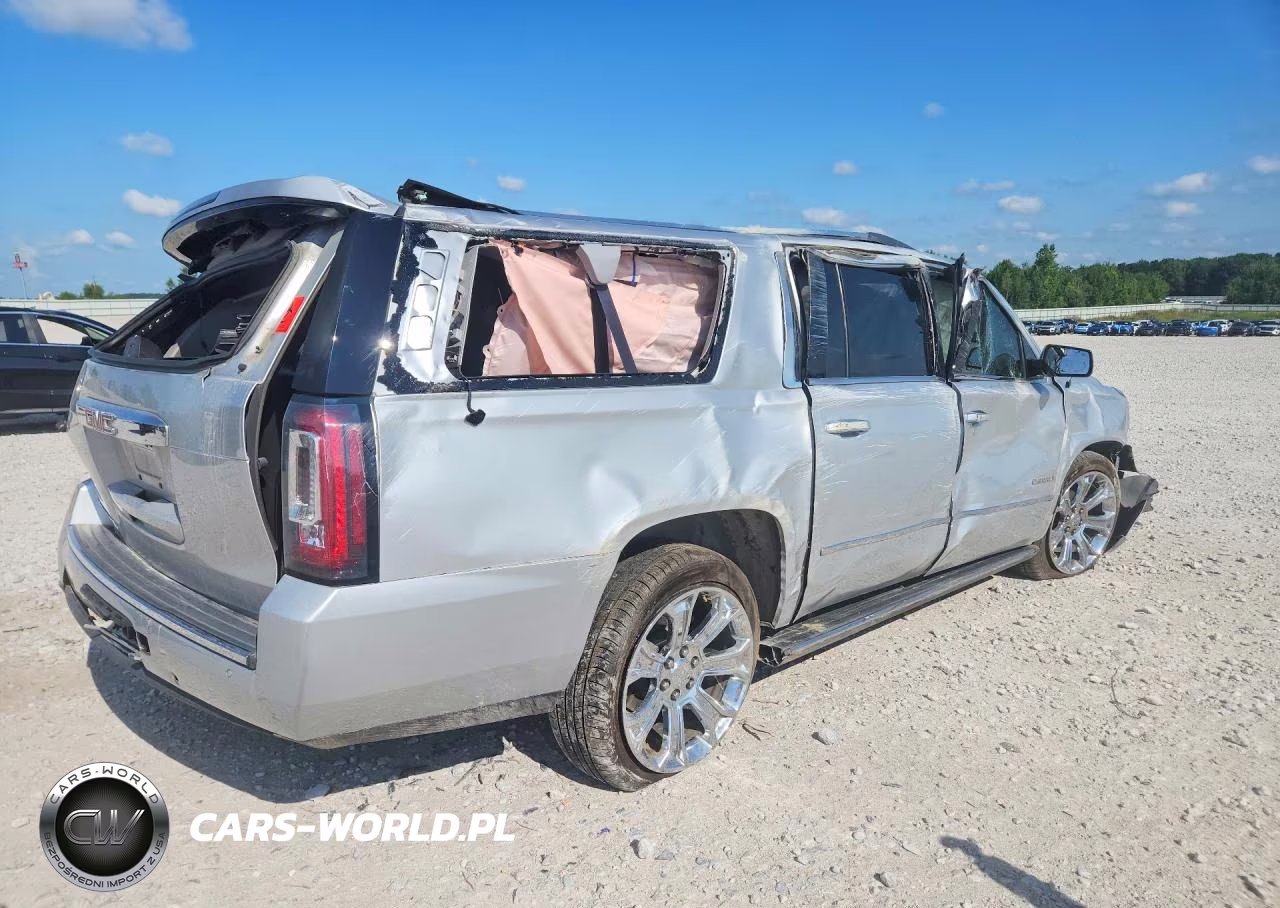 2018 GMC Yukon Xl Denali VIN:1GKS2HKJ4JR154381 - 3