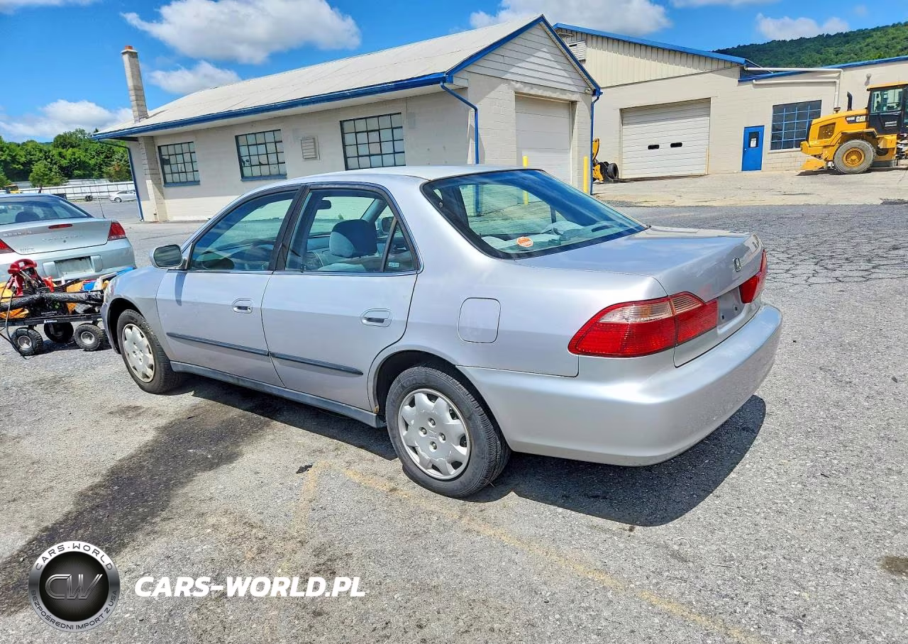 2000 Honda Accord Lx VIN:1HGCG665XYA026109 - 2