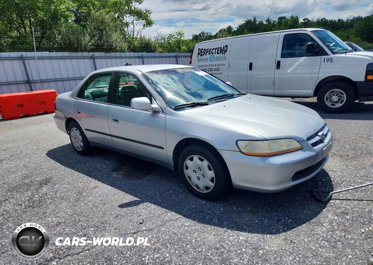 2000 Honda Accord Lx VIN:1HGCG665XYA026109 - 4