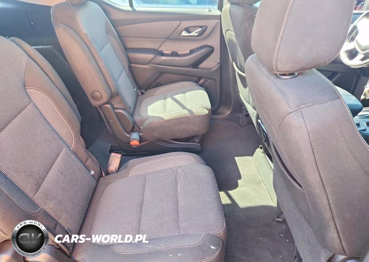 2018 Chevrolet Traverse Lt VIN:1GNEVGKW2JJ177539 - 11