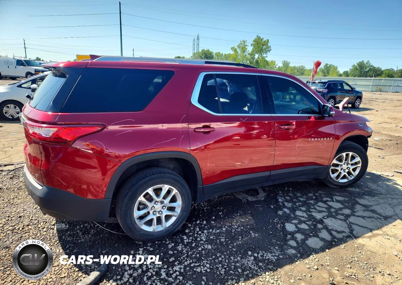 2018 Chevrolet Traverse Lt VIN:1GNEVGKW2JJ177539 - 3