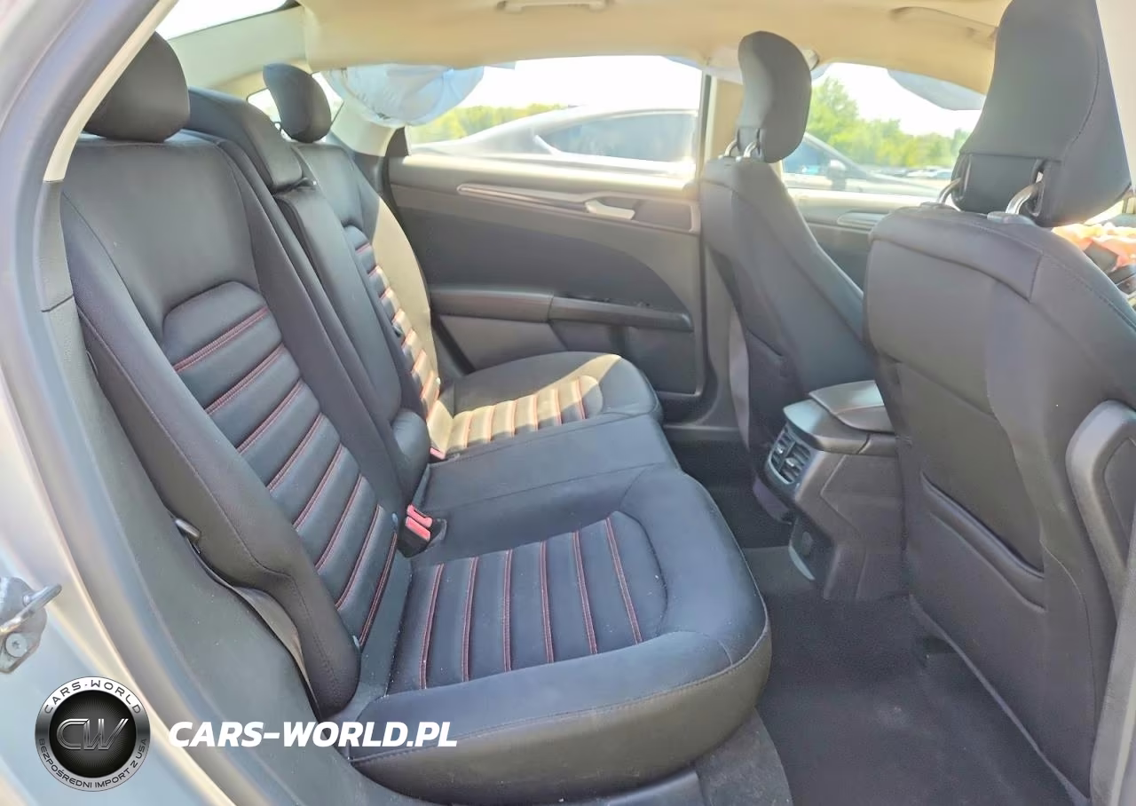 2013 Ford Fusion Se VIN:3FA6P0HR4DR384028 - 10