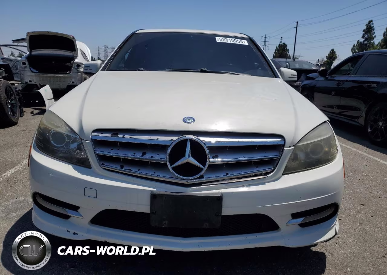 2011 Mercedes-Benz C 300 VIN:WDDGF5EB9BA451452 - 5
