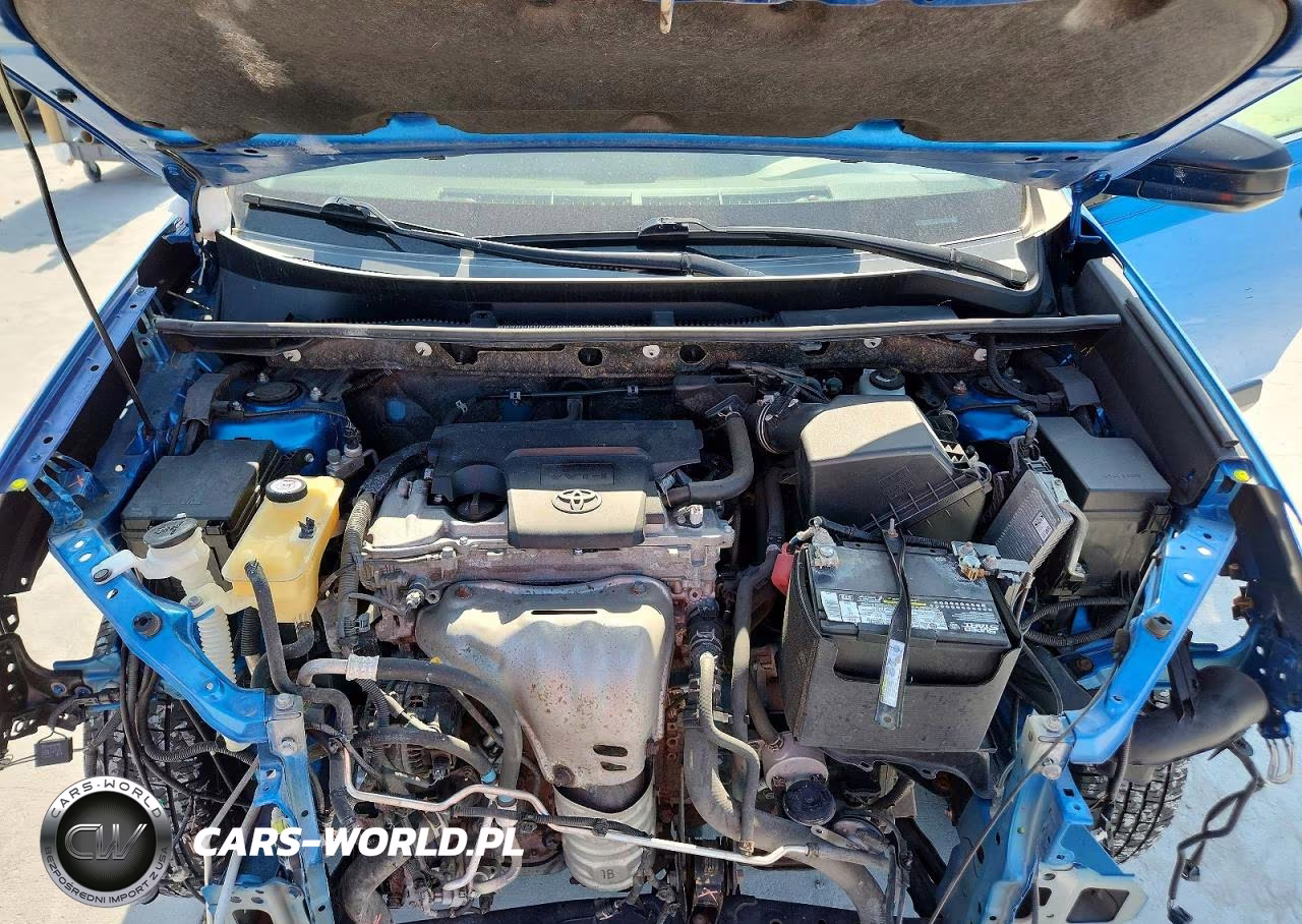 2018 Toyota Rav4 Le VIN:JTMZFREV2JJ198851 - 12