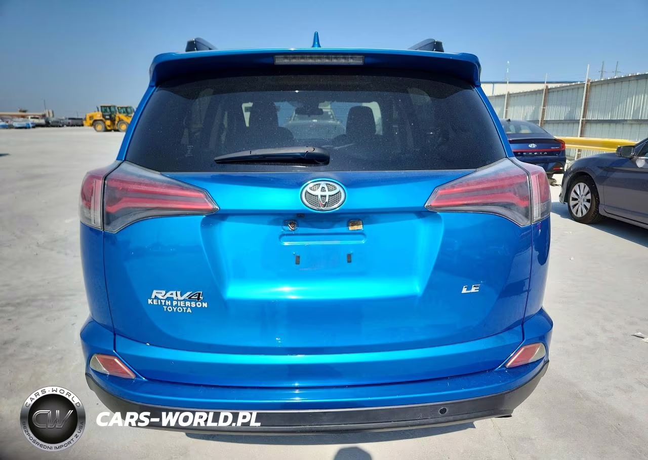 2018 Toyota Rav4 Le VIN:JTMZFREV2JJ198851 - 6