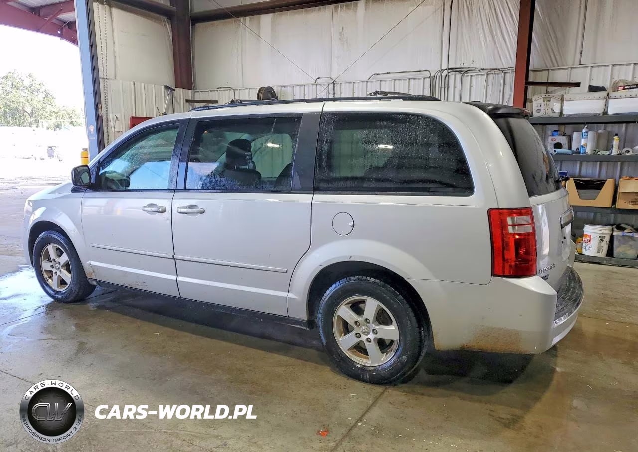 2010 Dodge Grand Caravan Hero VIN:2D4RN3D13AR371614 - 2