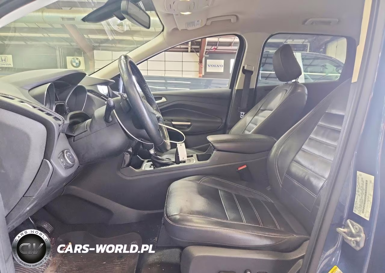 2018 Ford Escape Titanium VIN:1FMCU9J92JUA66963 - 7