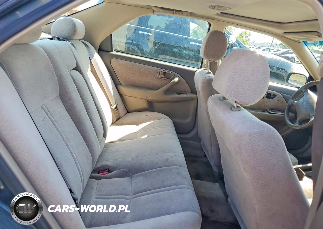 1997 Toyota Camry Le VIN:4T1BG22K6VU748598 - 10