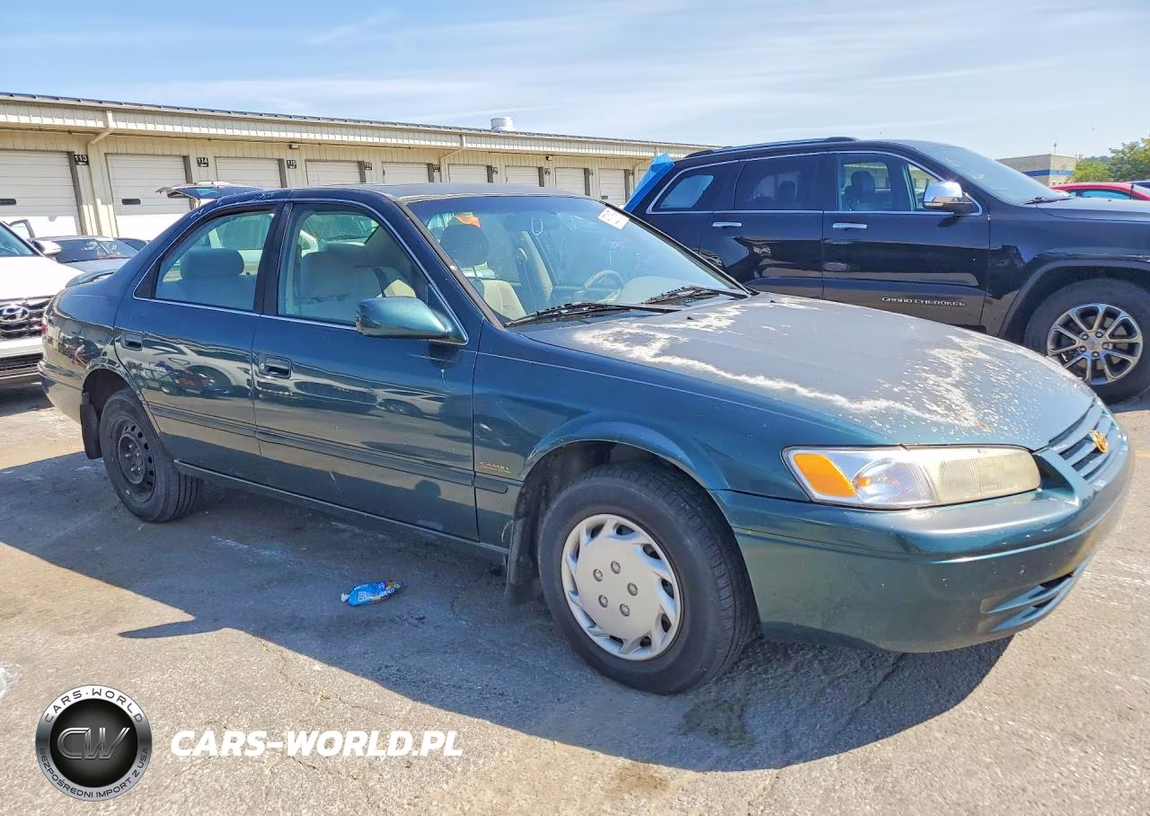 1997 Toyota Camry Le VIN:4T1BG22K6VU748598 - 4