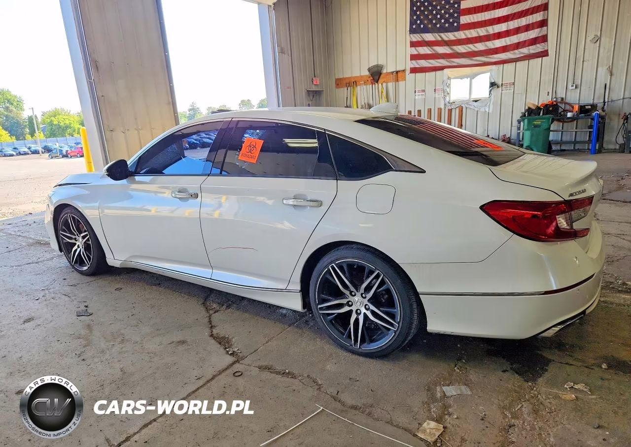 2022 Honda Accord Touring VIN:1HGCV2F95NA000403 - 2