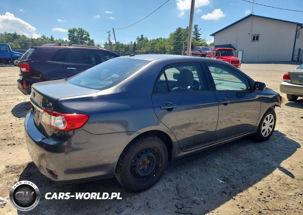 2011 Toyota Corolla Le VIN:2T1BU4EE0BC632630 - 3