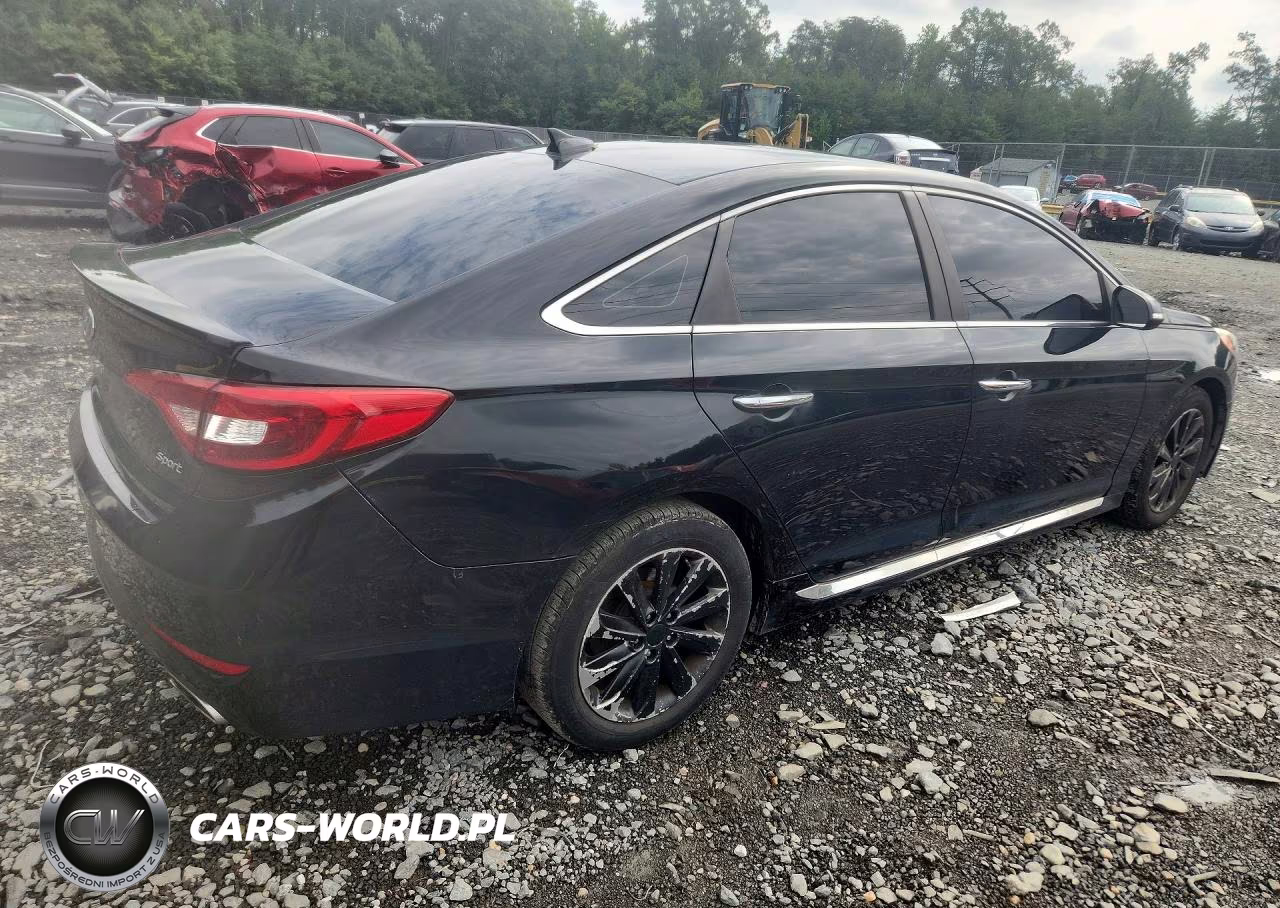 2017 Hyundai Sonata Sport VIN:5NPE34AF3HH556356 - 3