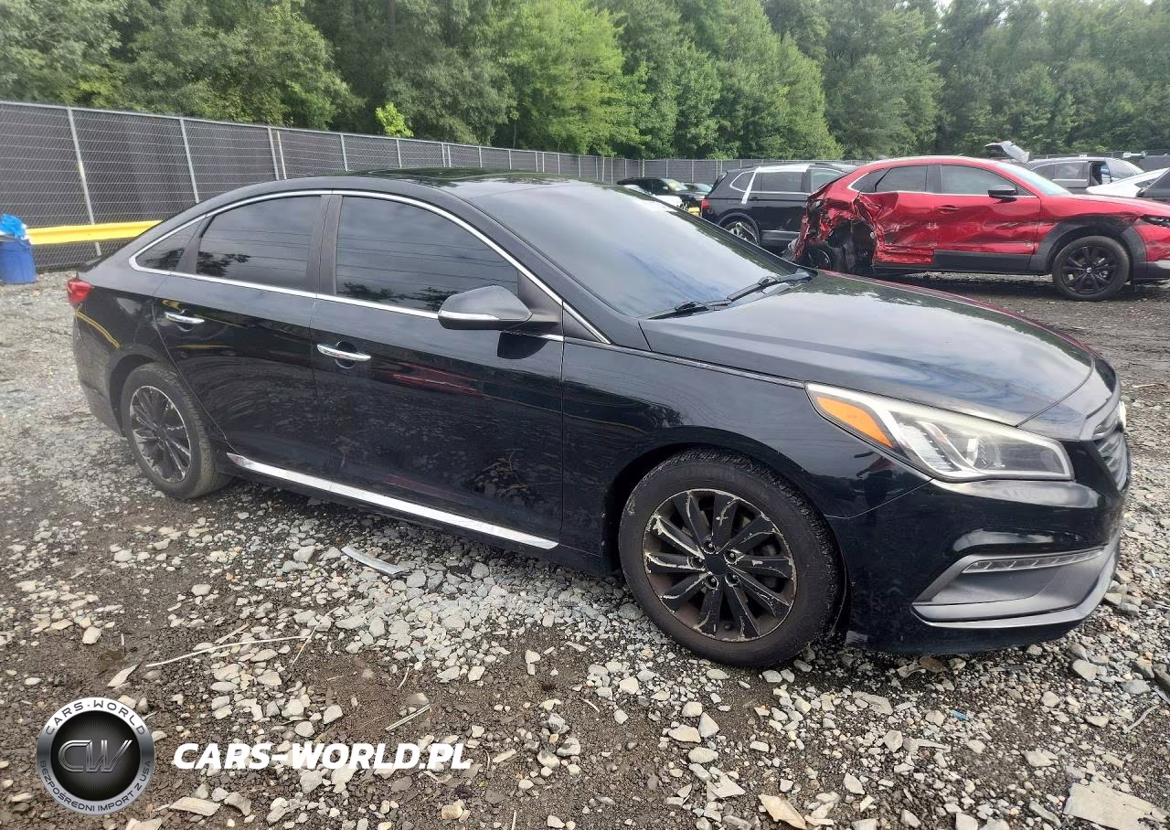 2017 Hyundai Sonata Sport VIN:5NPE34AF3HH556356 - 4