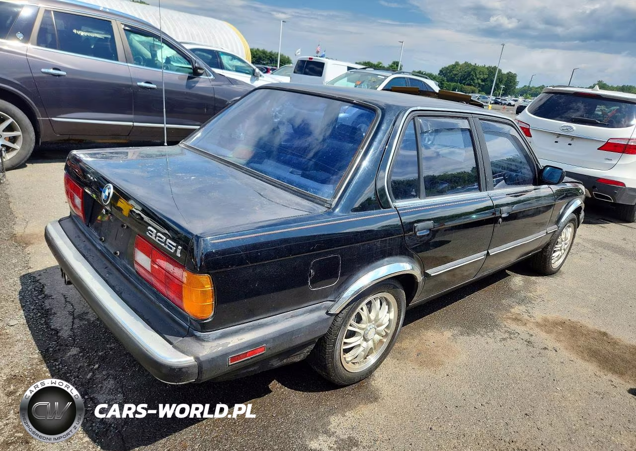 1988 BMW 325 I Automatic VIN:WBAAD2308J8843492 - 3