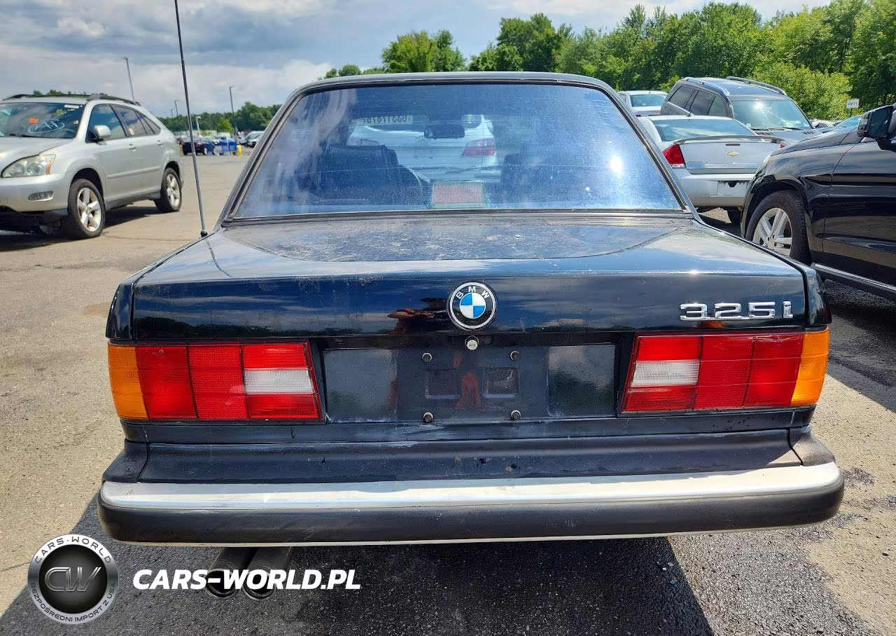 1988 BMW 325 I Automatic VIN:WBAAD2308J8843492 - 6