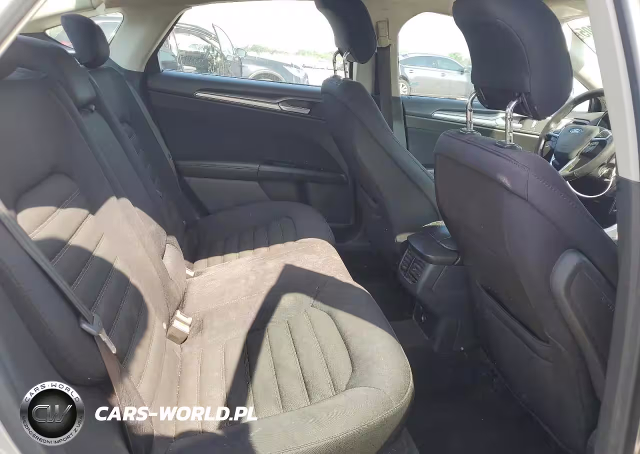 2013 Ford Fusion Se VIN:3FA6P0H72DR305468 - 10