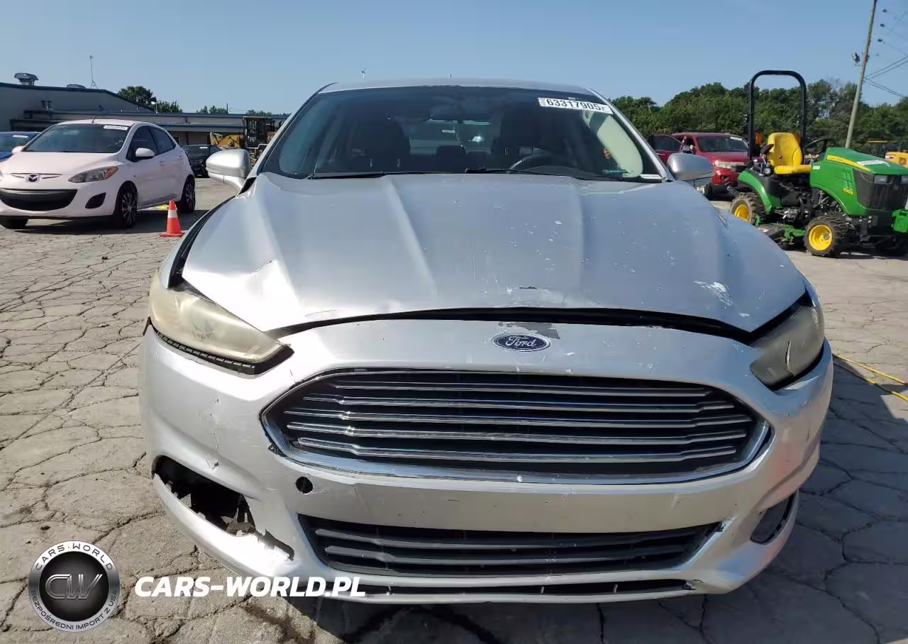 2013 Ford Fusion Se VIN:3FA6P0H72DR305468 - 5
