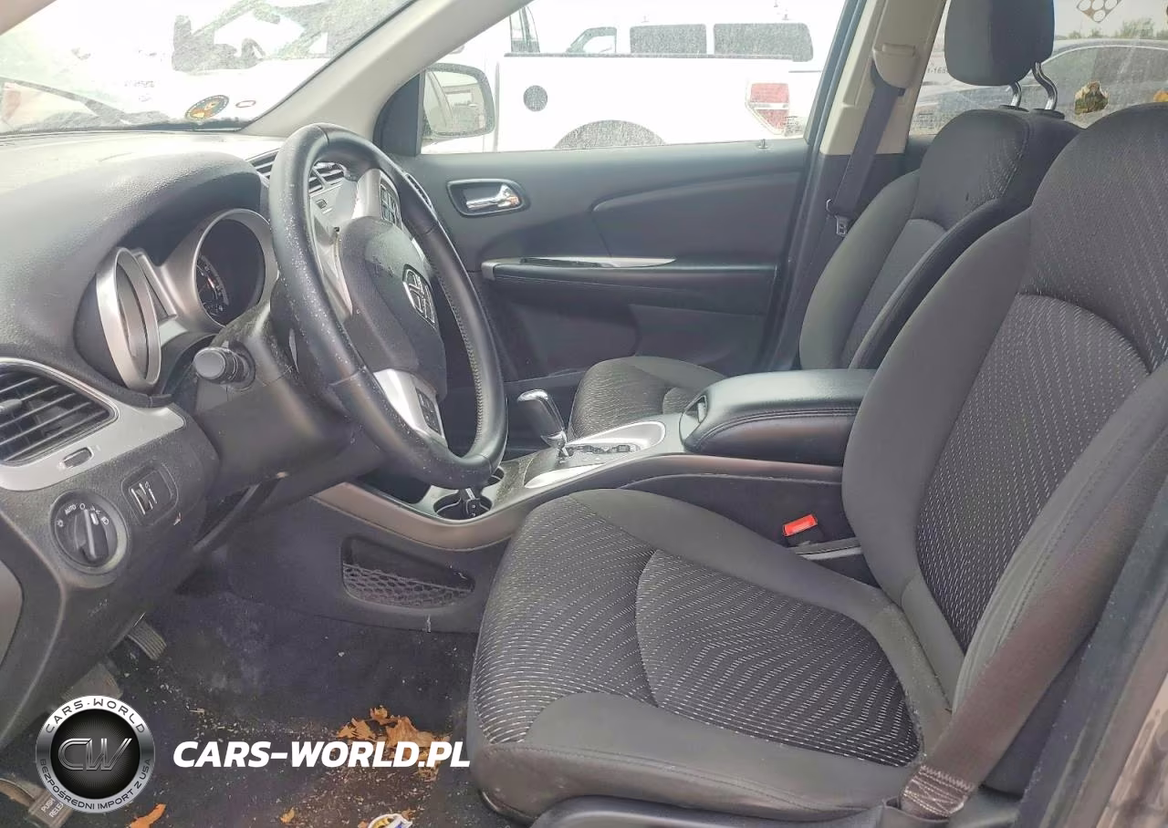 2018 Dodge Journey Se VIN:3C4PDCAB2JT496623 - 7