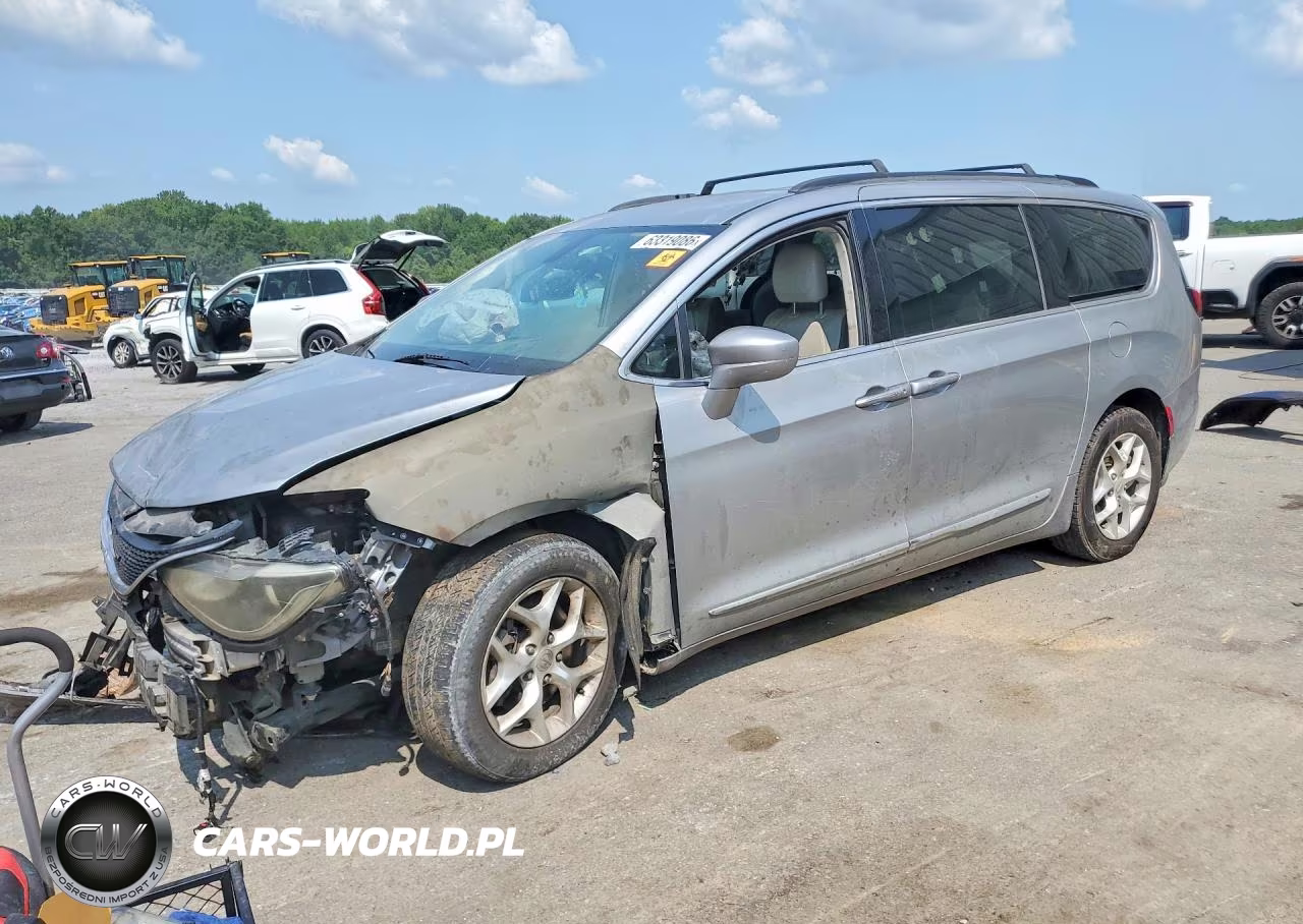2017 Chrysler Pacifica Touring L