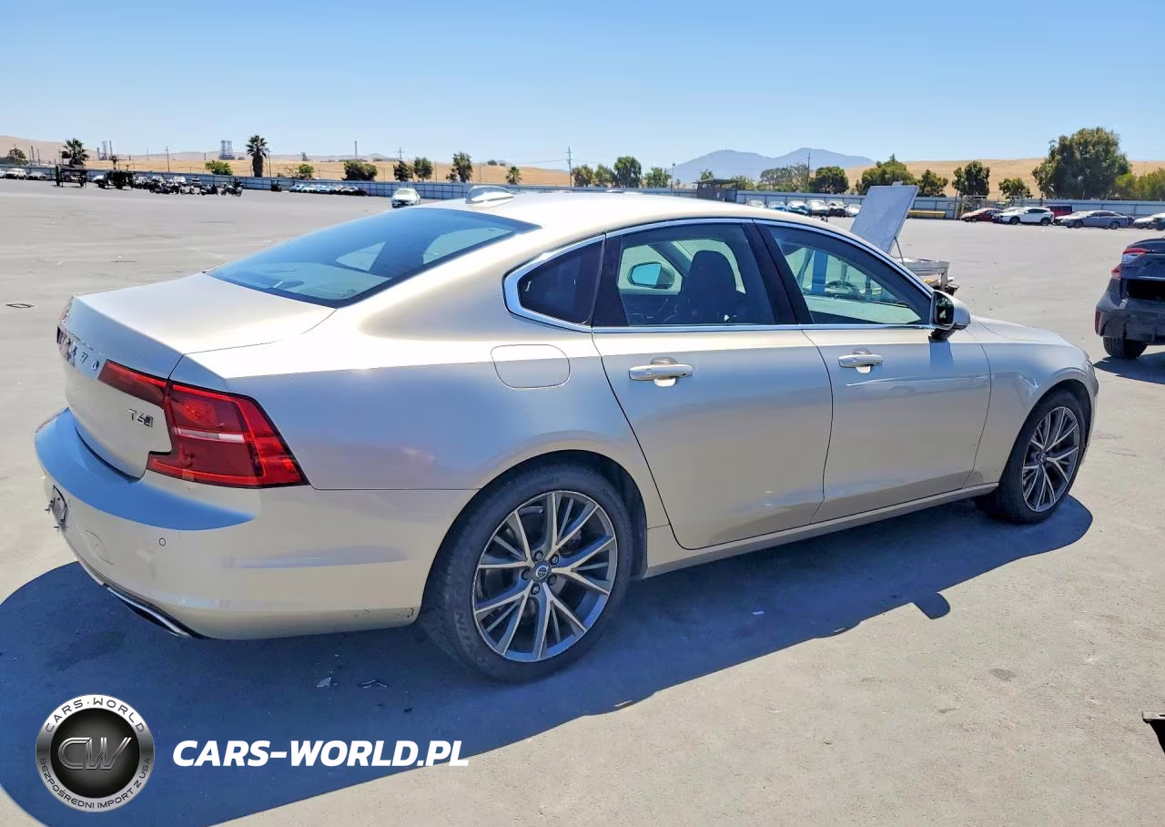 2017 Volvo S90 T6 Momentum VIN:YV1A22MK0H1016091 - 3