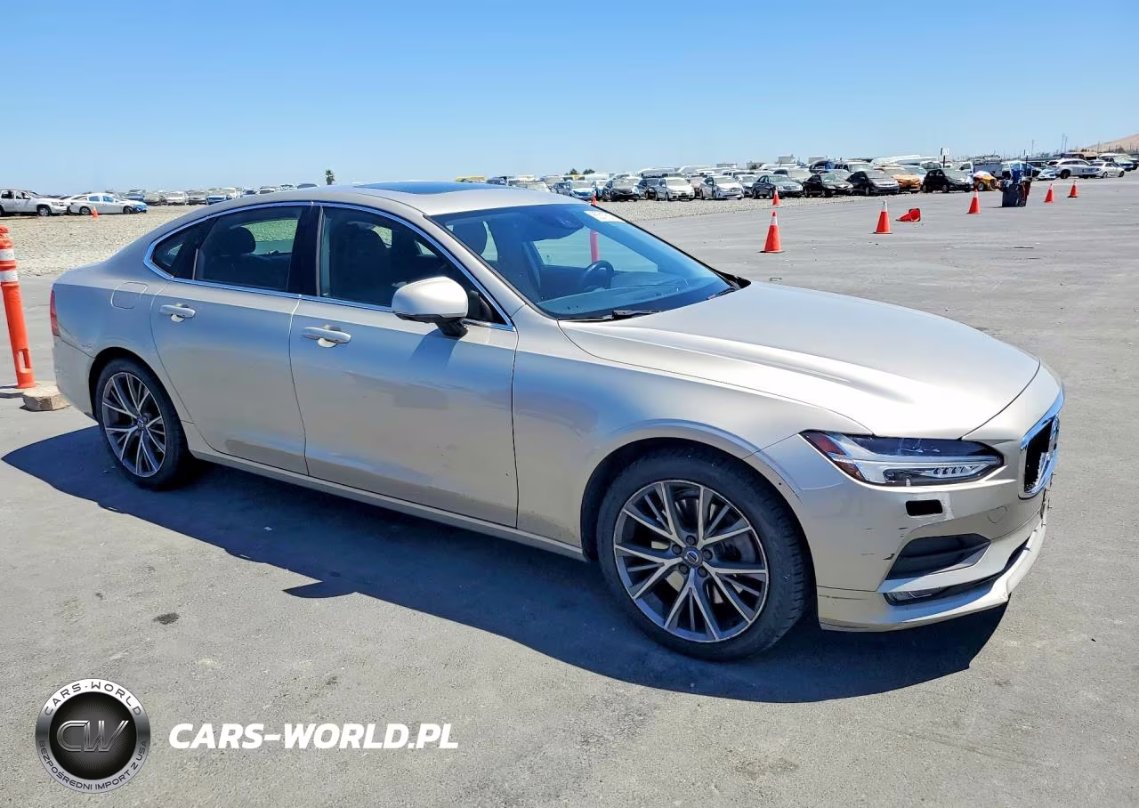 2017 Volvo S90 T6 Momentum VIN:YV1A22MK0H1016091 - 4