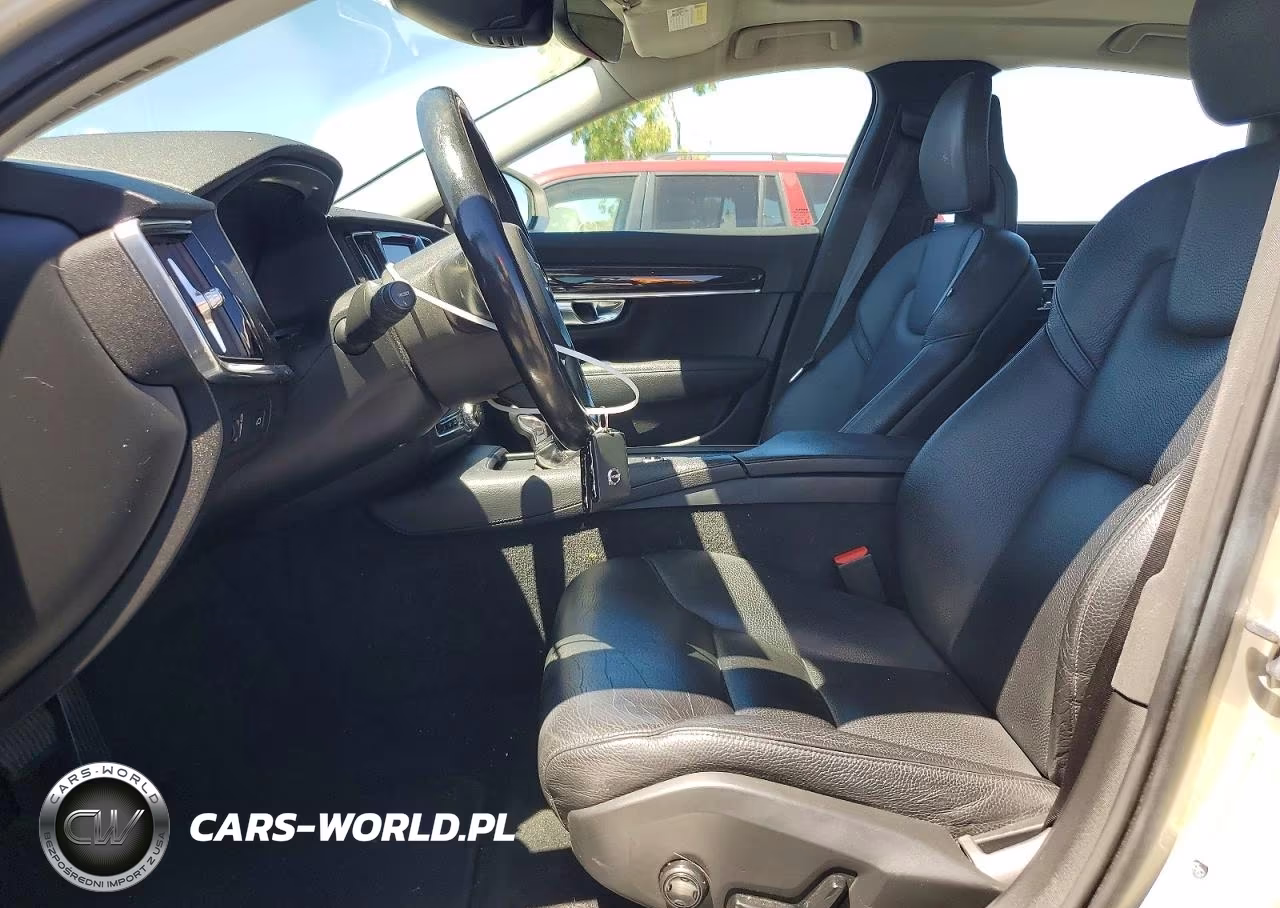 2017 Volvo S90 T6 Momentum VIN:YV1A22MK0H1016091 - 7