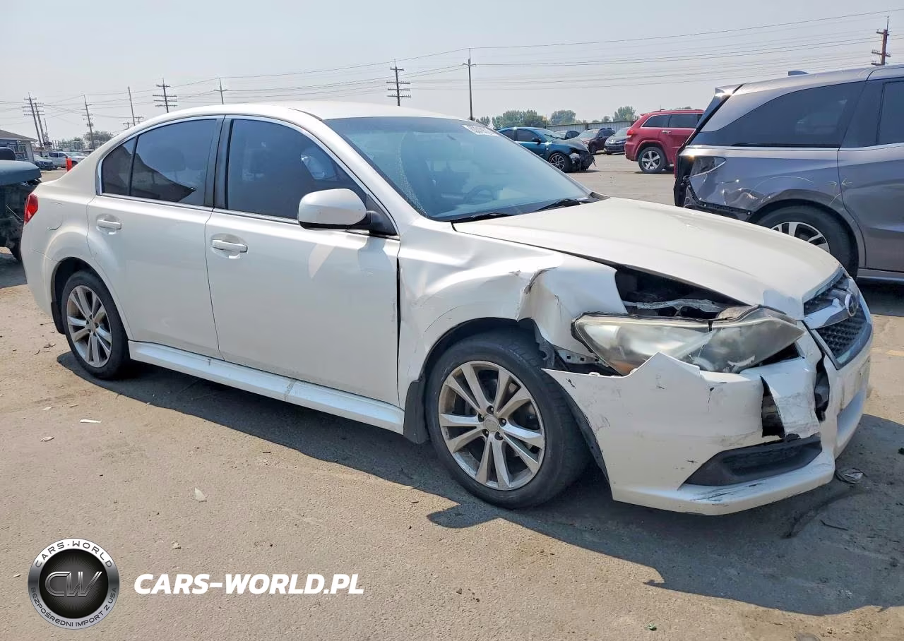 2014 Subaru Legacy 2.5I Premium VIN:4S3BMBC67E3007980 - 4