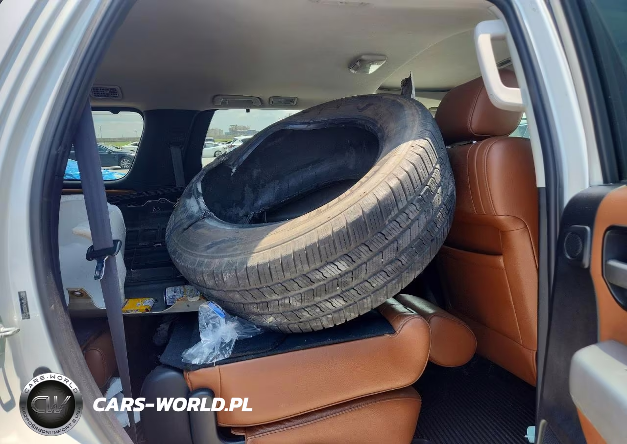 2008 Toyota Sequoia Platinum VIN:5TDZY67AX8S015339 - 11