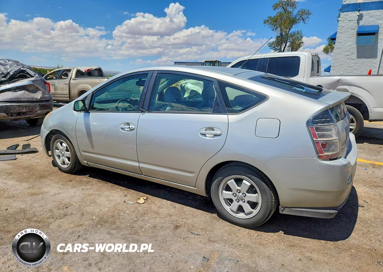 2004 Toyota Prius Base VIN:JTDKB20U840084205 - 2