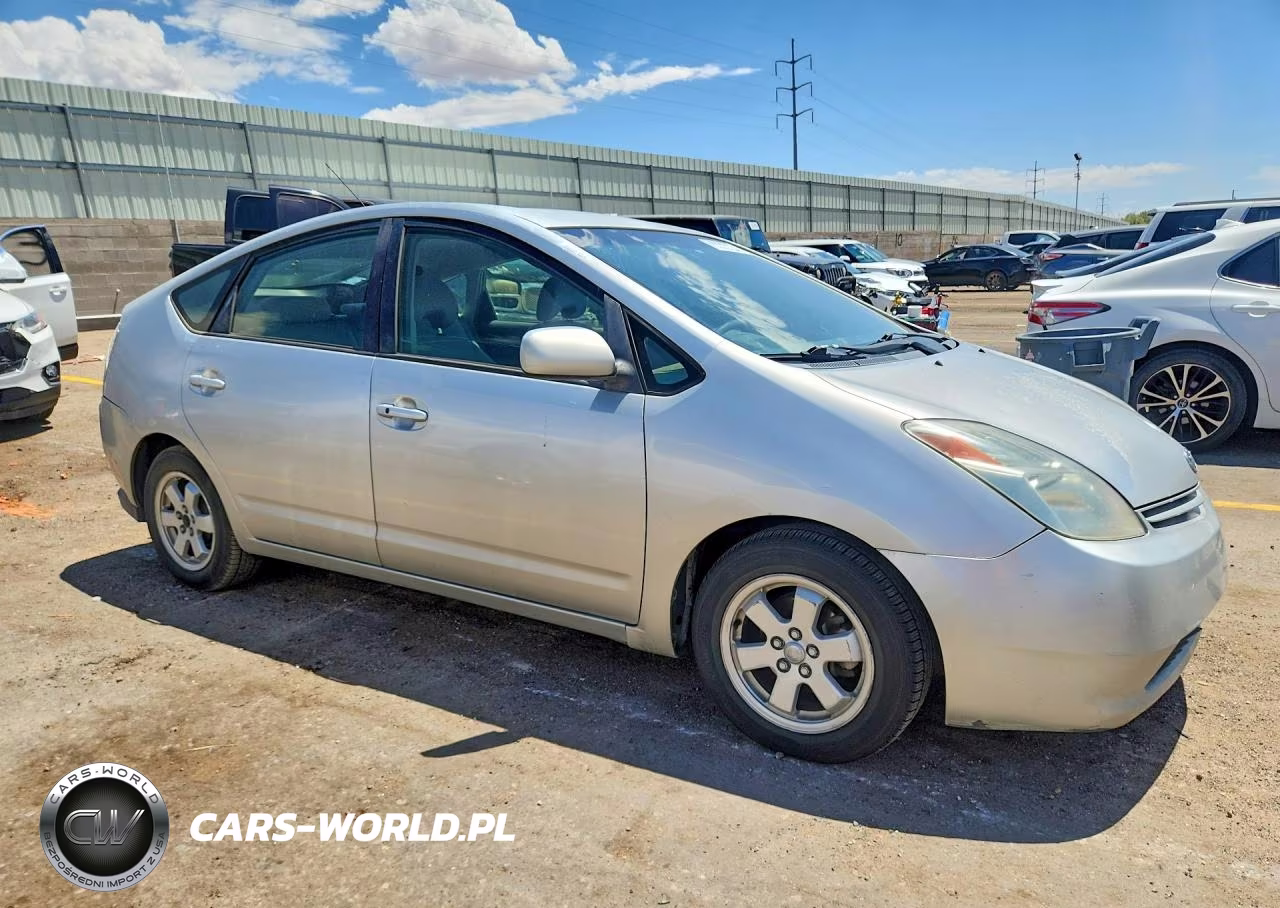 2004 Toyota Prius Base VIN:JTDKB20U840084205 - 4