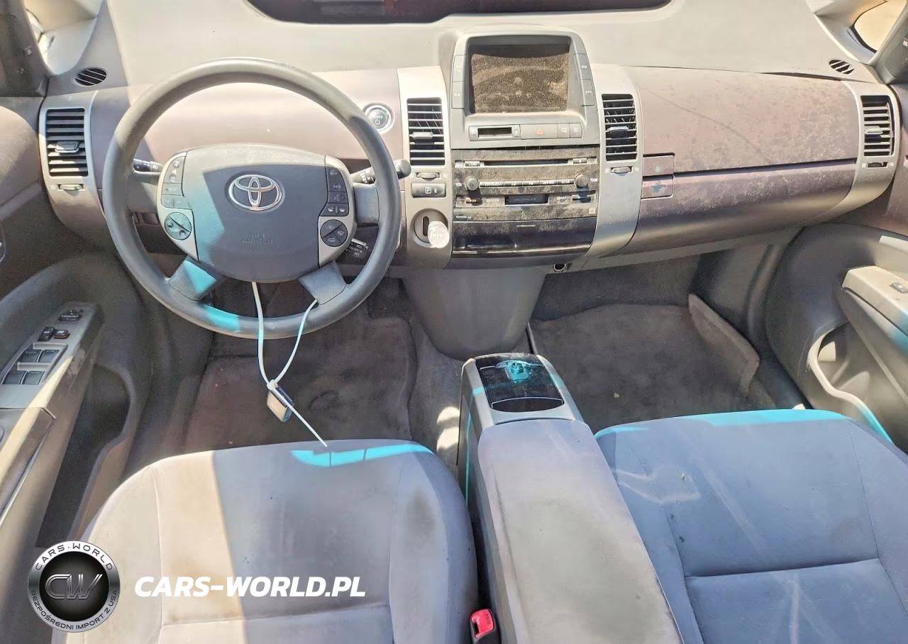 2004 Toyota Prius Base VIN:JTDKB20U840084205 - 8