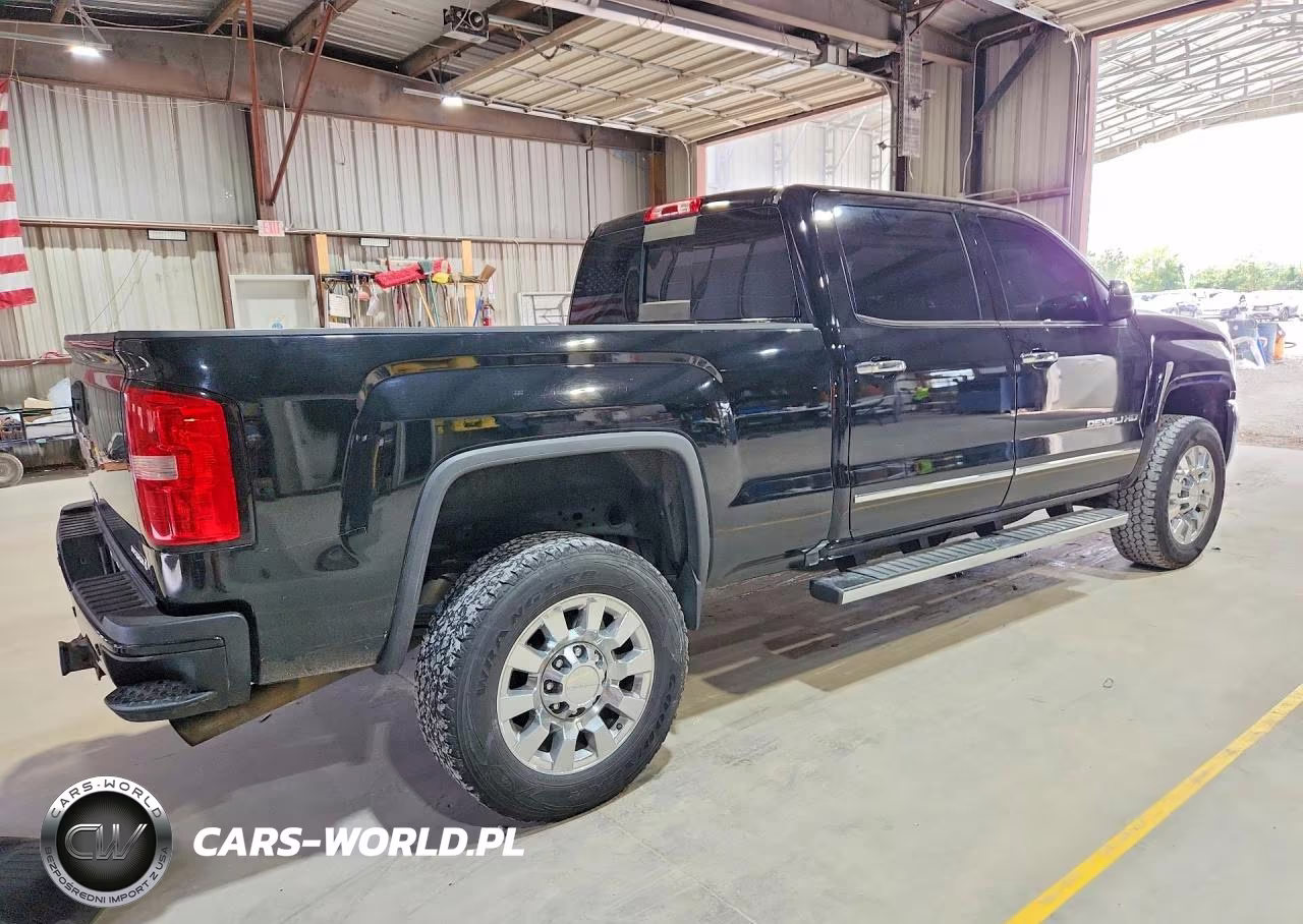 2016 GMC Sierra K2500 Denali VIN:1GT12UEG9GF100004 - 3