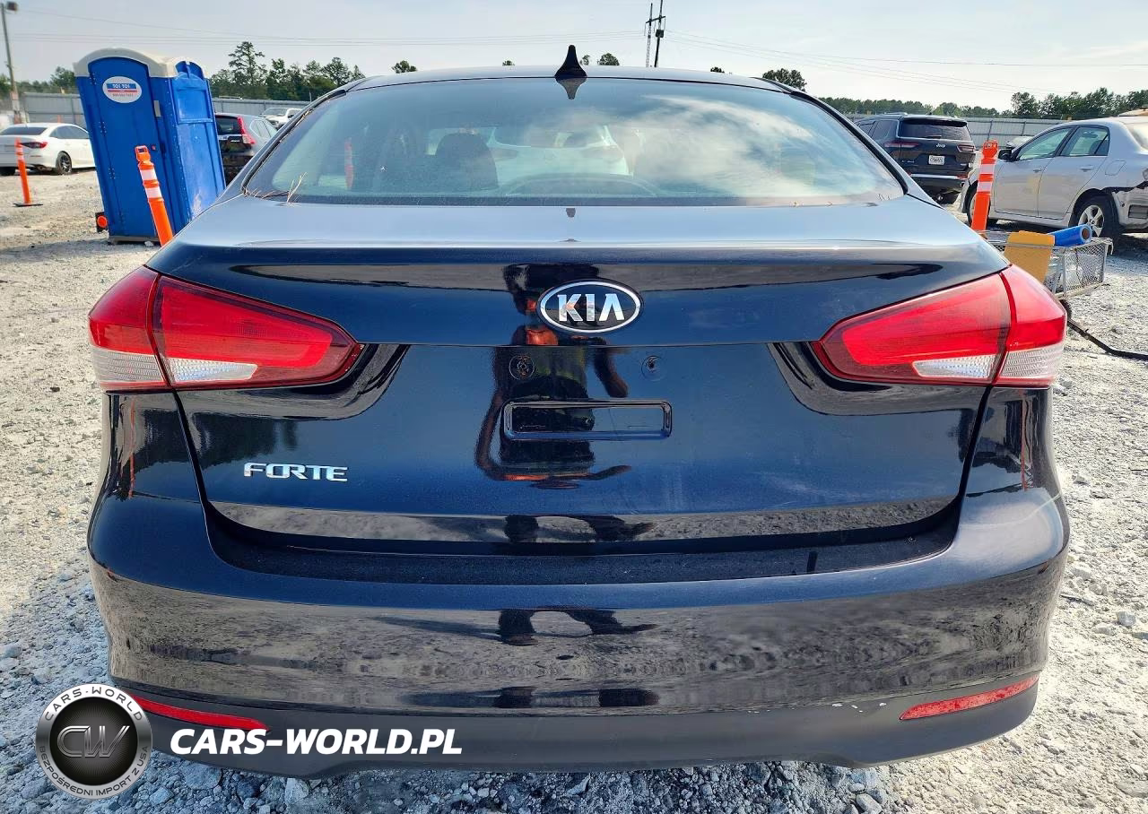 2018 Kia Forte Lx VIN:3KPFK4A74JE165422 - 6