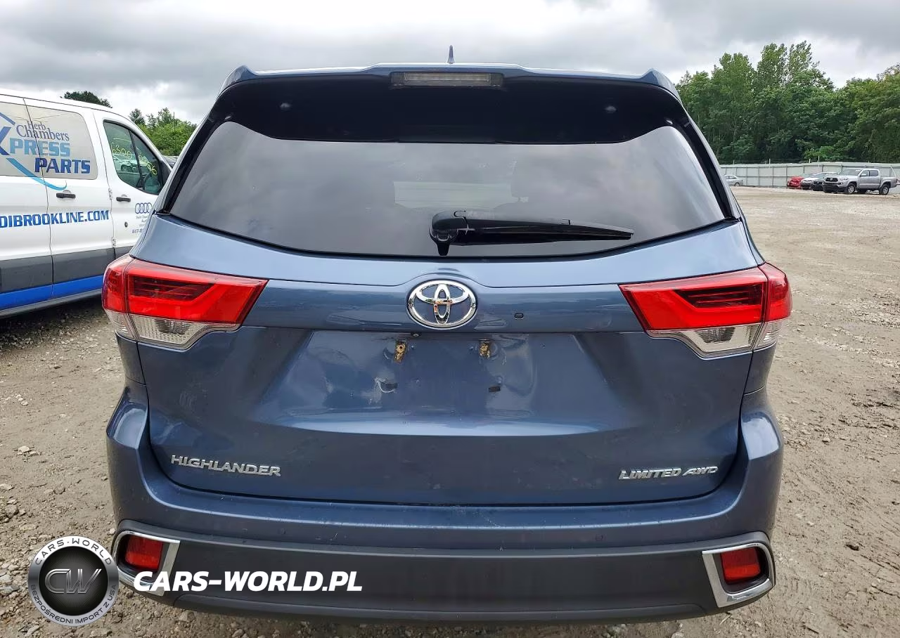 2017 Toyota Highlander Limited Platinum VIN:5TDDZRFH3HS478687 - 6