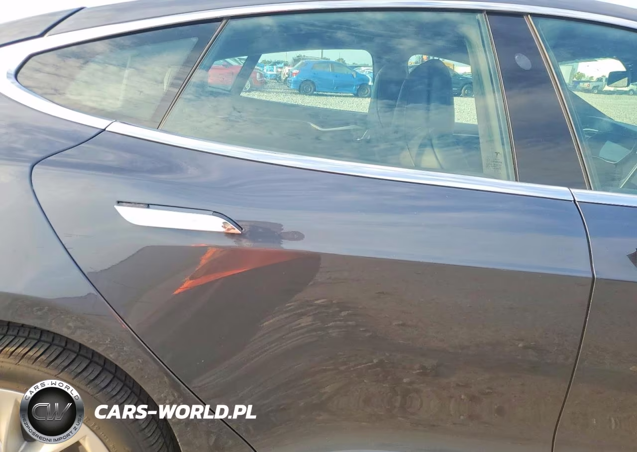 2017 Tesla Model S VIN:5YJSA1E26HF232444 - 10
